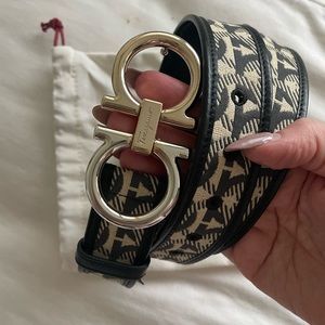 Authentic Ferragamo gancini belt